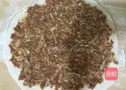 Illustration of how to make mutton and green onion meatloaf 7