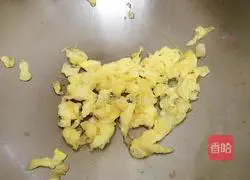 Illustration of how to make egg fried rice 4