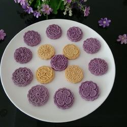 pumpkin pie, purple potato pie