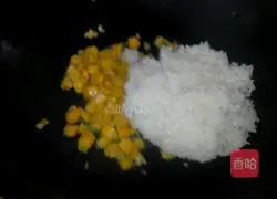 Corn, coriander, sweet egg fried rice recipe illustration 9