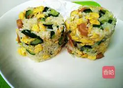 青Illustration of how to make melon fried rice 11