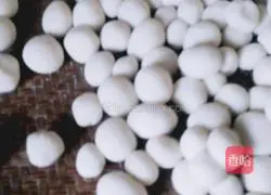 Illustration of how to make boiled glutinous rice balls 2