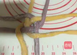 Illustration of how to make colorful hydrangea steamed buns 7