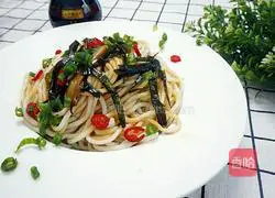 Illustration of how to make scallion oil noodles 10