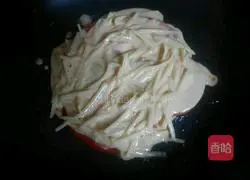 Illustration of how to make tomato and potato pancakes 8