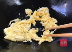 Home-style colorful fried rice recipe 4