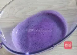 Illustration of how to make purple cabbage sweet steamed buns 5