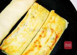 Illustration of how to make pancake boxes 8