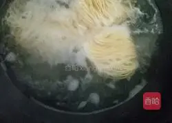 Illustration of how to make virgin jam noodles 1