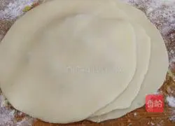 Illustration of how to make pepper and scallion meatloaf 12