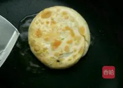 How to make scallion pancakes 8