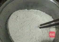 Illustration of how to make fresh chicken glutinous rice balls 2