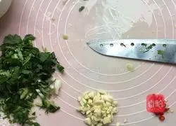 Appetizing spicy noodles recipe 6