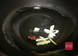 Illustration of how to make sesame leaf and mung bean noodles 3