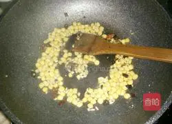 Exclusive assorted eggs Illustration of how to make fried rice 5