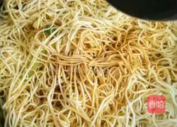 Illustration of how to make fried noodles 6