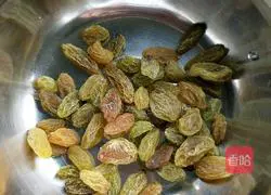 Pattaya Fried Rice (Omelet Rice) Recipe Illustration 5