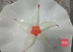 Illustration of how to make celery leaf pancakes 8