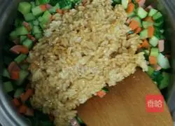 Golden Assorted Fried Rice Recipe Illustration 5