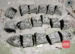 Illustration of how to make piggy glutinous rice balls 17