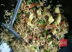 Assorted fried noodles recipe 13