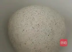 Illustration of how to make black sesame and multi-grain steamed buns 3