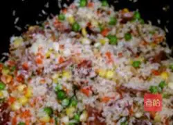 Illustration of how to make braised sausage rice (rice cooker version) 8