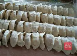 Illustration of how to make corn dumplings 4