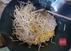 Illustration of how to make egg-fried clear rice noodles (prime minister noodles) 6