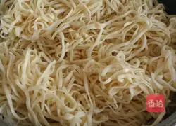 Illustration of how to make vegetarian steamed noodles 7