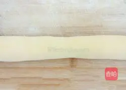 Illustration of how to make pumpkin pattern steamed buns 10