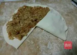 Illustration of how to make cabbage and pork patties 9