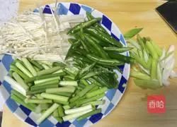 Spicy fried noodles (boiled noodles) original recipe illustration 4