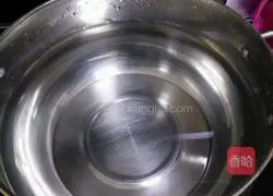 Illustration of how to make spicy wontons 12