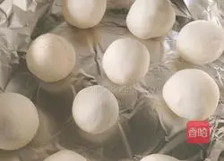 Illustration of how to make glutinous rice flour bean paste buns 2