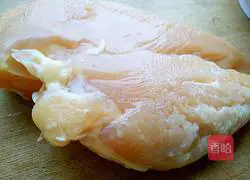 Illustration of how to make chicken and coriander dumplings 1