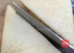 Illustration of how to make a sandwich 19