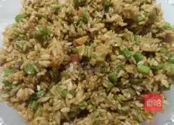 Illustration of how to make cowpea bacon soy sauce fried rice 7