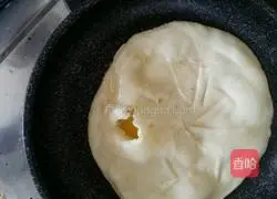 Illustration of how to make egg-filled pancakes 11