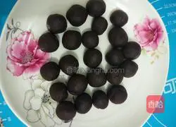 Illustration of how to make pumpkin pie with bean paste filling 5