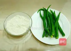 Illustration of how to stir-fry green peppers and flour 1