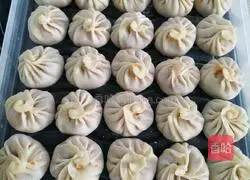 Baby Illustration of how to make your favorite buns 3