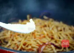 Illustration of home-style fried noodles 8