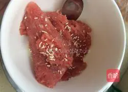 Illustration of how to make fried wontons 2