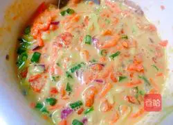 Illustration of how to make chicken tenders, mixed vegetables and egg pancakes 7