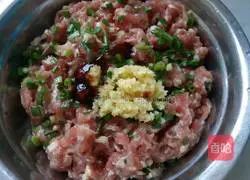 Illustration of how to make wonton noodles 3