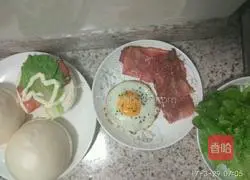 How to make steamed bun burgers 5