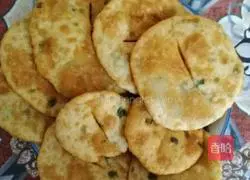 Illustration of how to make hot noodle cakes 9