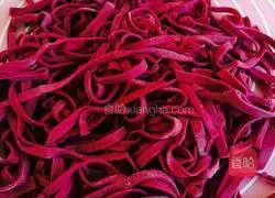Beetroot noodles recipe 8