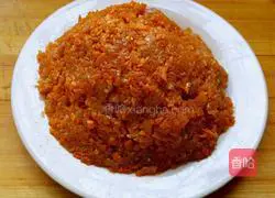 Illustration of how to make large wontons 4